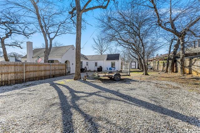 Building Photo - 5720 W Arkansas Ln
