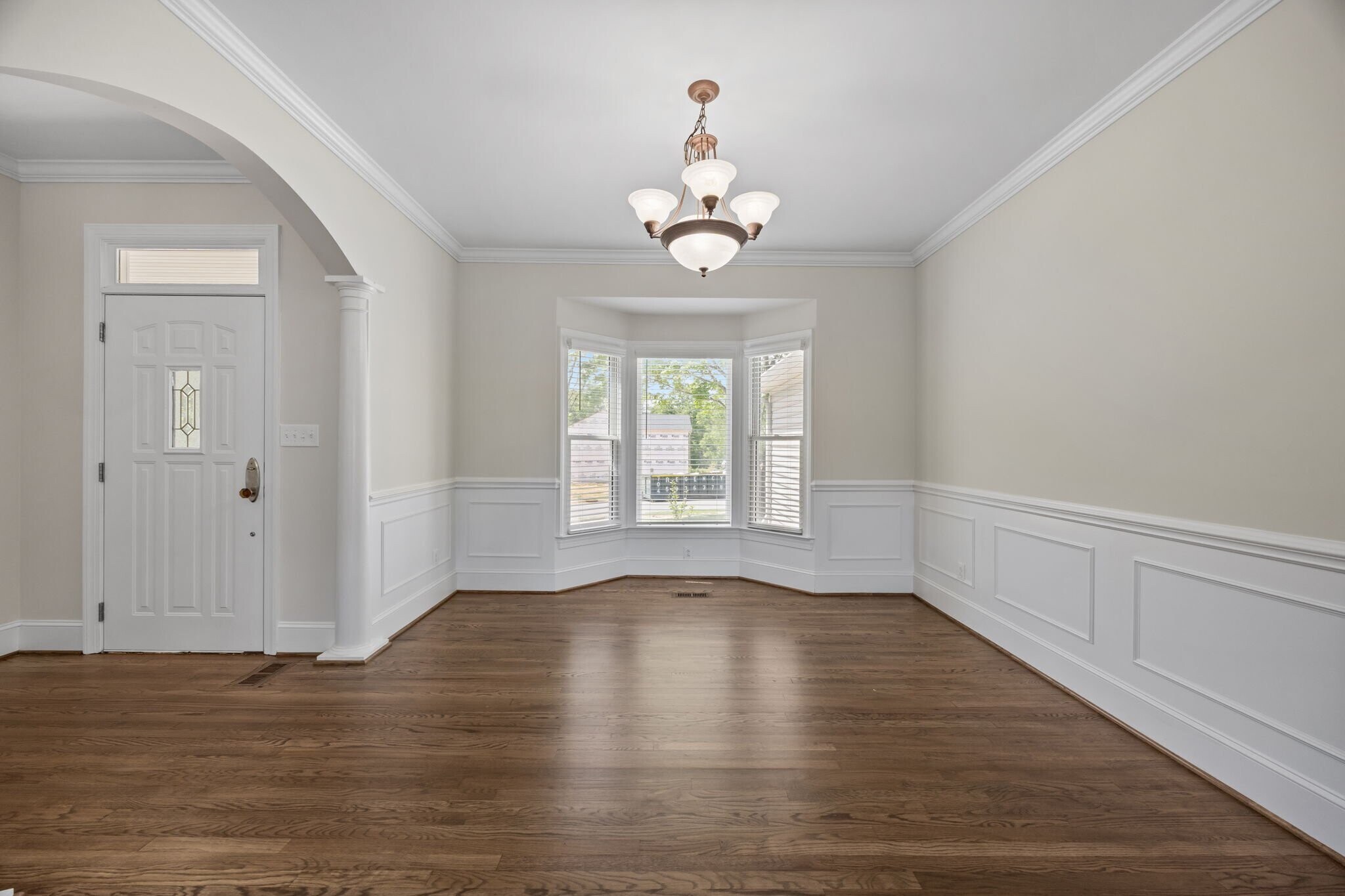 Building Photo - 5109 McCallum Mdws Dr