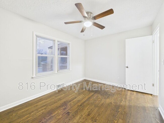 Building Photo - 5725 Blue Ridge Blvd