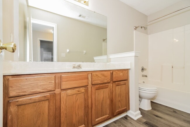 Building Photo - 4514 Lunsford Dr