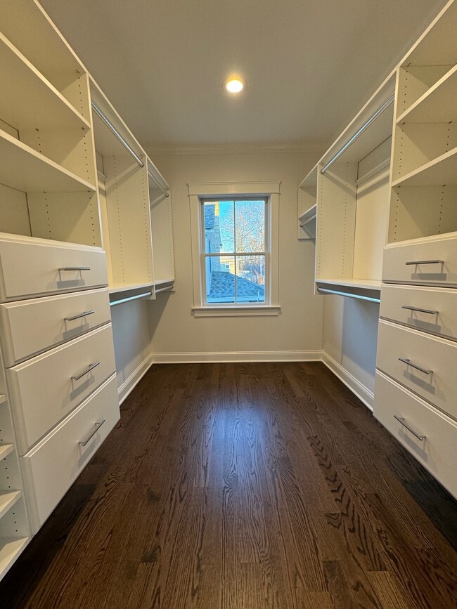 Building Photo - 67 W Sunset Ave