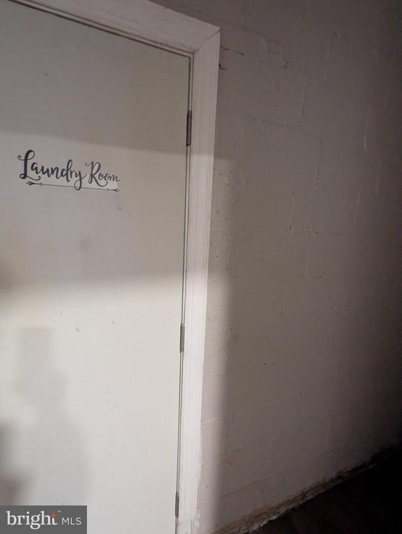 Building Photo - 2747 N Judson St