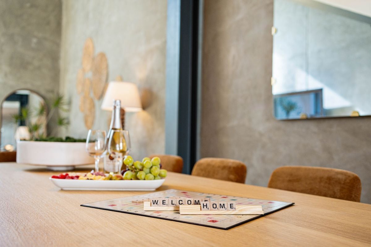 Building Photo - 1048 F St