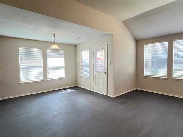 Building Photo - 5712 Calloway Dr