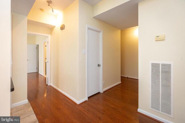 Building Photo - 1140 23rd St NW