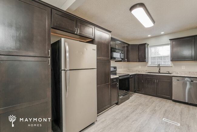 Building Photo - Spacious 4-Bedroom Single-Level Home in Warrenville, SC