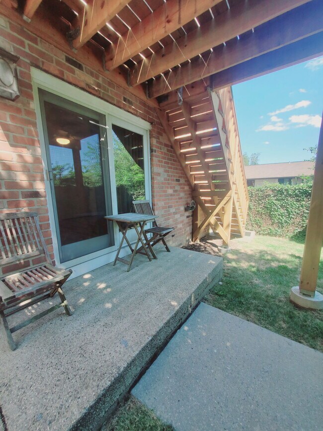 Building Photo - 151 Courtland Ave