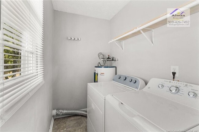 Building Photo - 818 Grambling Ct