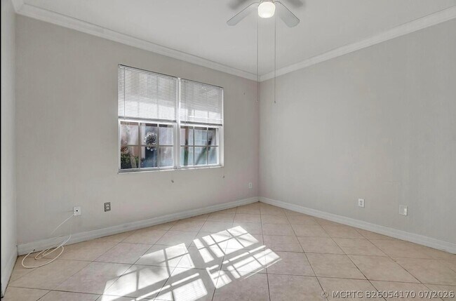 Building Photo - 133 Harbors Way