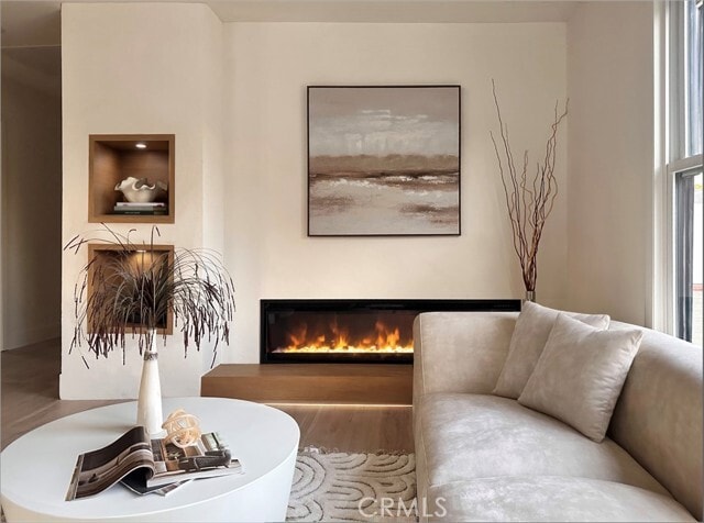 Building Photo - 1318 S Helberta Ave