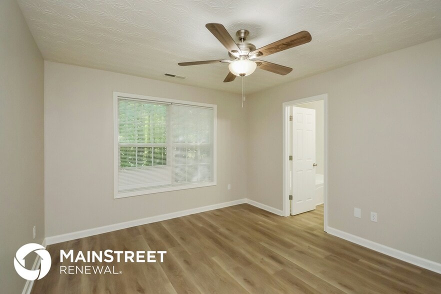 Building Photo - 151 Longstreet Ct