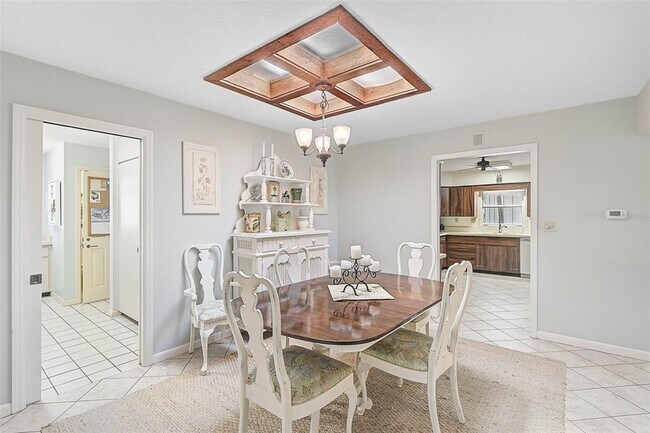 Building Photo - 3970 Prairie Dunes Dr