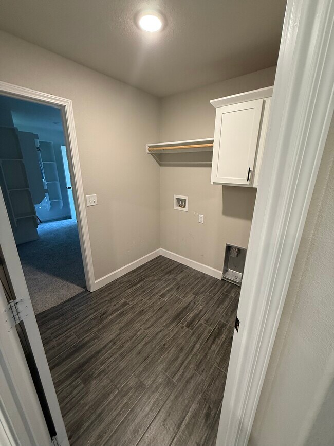 Building Photo - 7538 Apache Dr