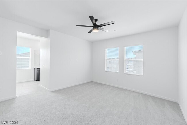 Building Photo - 9927 Kimura Hls Ave