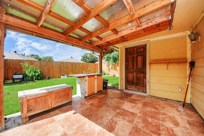 Building Photo - 9211 Autumn Harvest Dr