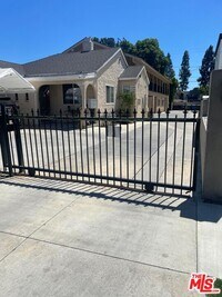 Building Photo - 14206 Gilmore St