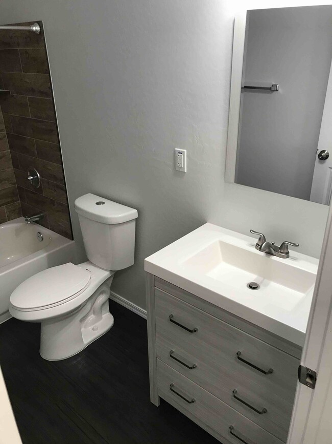 Unit 1 Bathroom - 1236 S 12th Ave