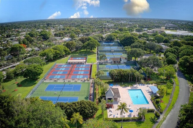 Building Photo - 1801 Eleuthera Point