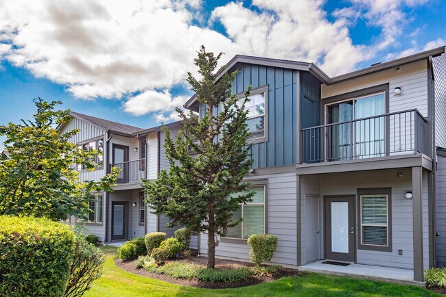 Building Photo - Four Lakes Apartment Homes