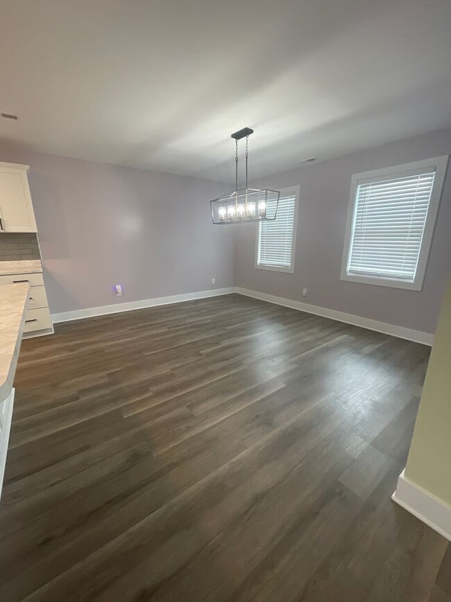 Building Photo - Welcome Home