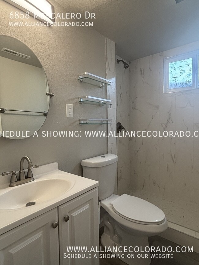 Building Photo - 6858 Mescalero Dr