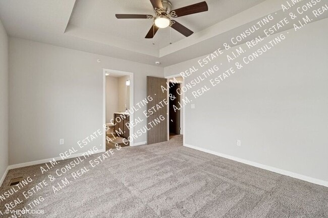 Building Photo - 1100 Edgeland St SW