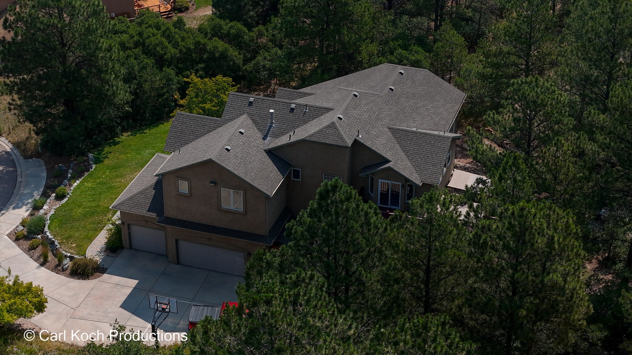Building Photo - 215 Preservation Way