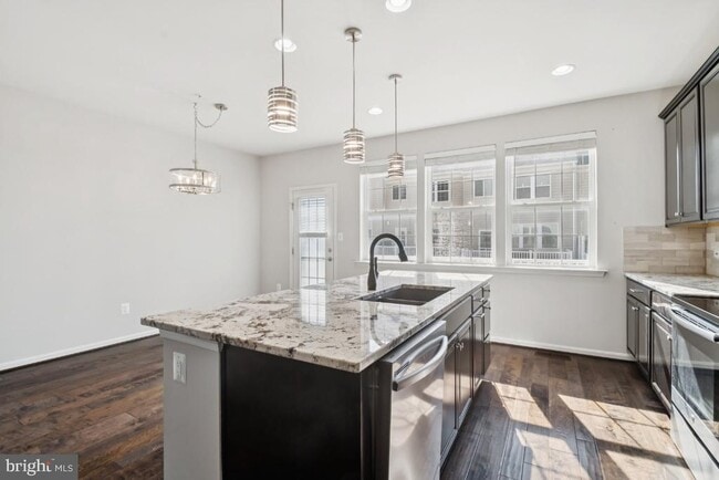 Building Photo - 1118 Bayberry Lane