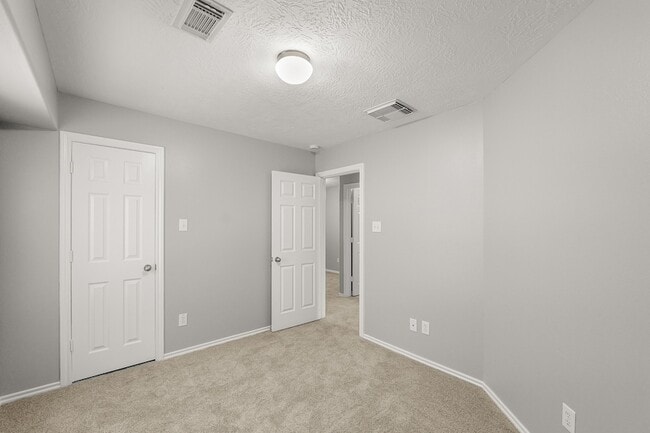 Building Photo - 17515 Kennesaw Mountain Ln
