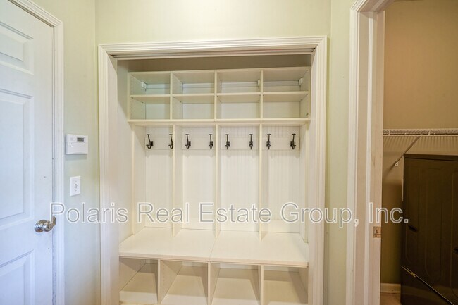 Building Photo - 11919 Cabri Ln