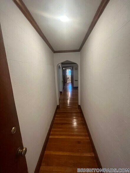 Building Photo - 22 Radnor Rd