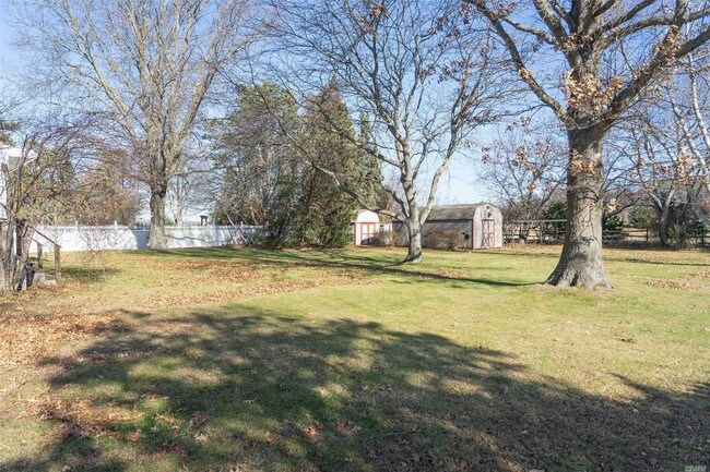 Building Photo - 2250 Delmar Dr