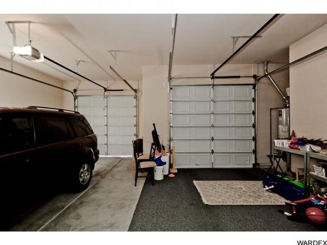 Building Photo - *REDUCED PRICE* Long Term - Unfurnished- B...
