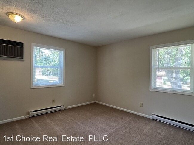 Building Photo - 2 br, 1 bath House - 420 West