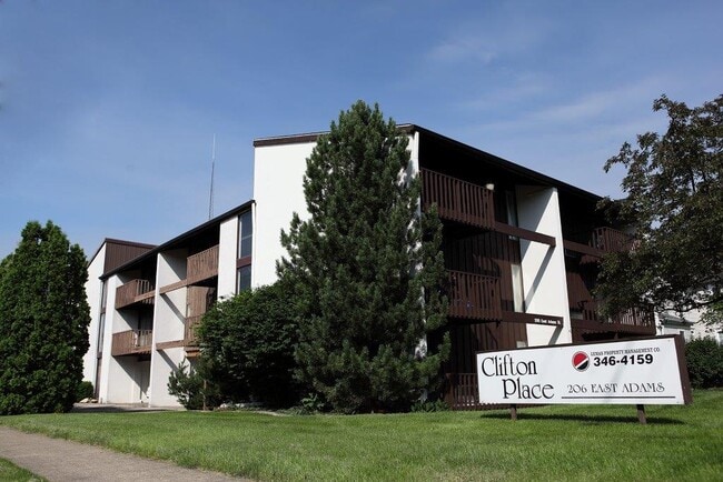 Building Photo - Clifton Place