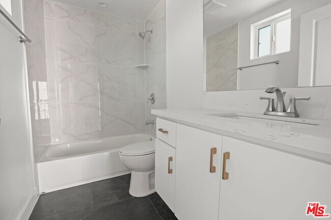 Building Photo - 1265 Browning Blvd