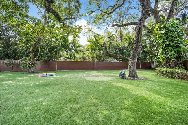 Building Photo - 56 Samana Dr