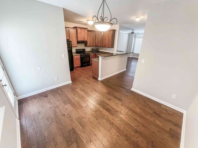 Building Photo - 3BR/2.5BA Home in Acworth