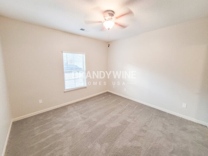 Building Photo - 94 Vivian Way