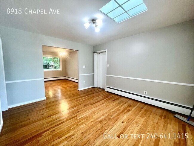 Building Photo - 8918 Chapel Ave