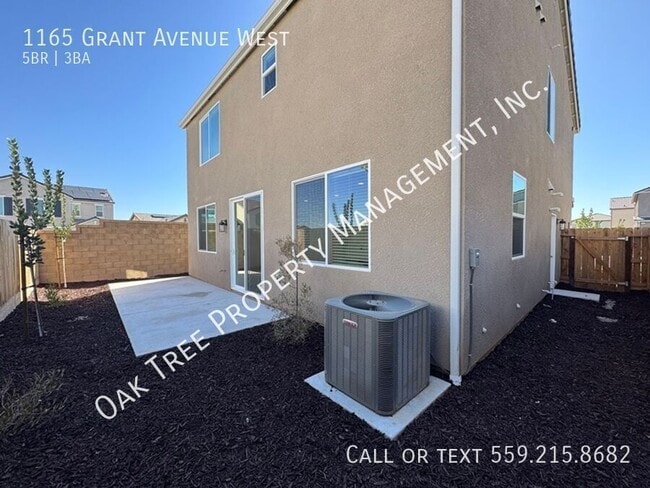 Building Photo - 1165 Grant Ave W