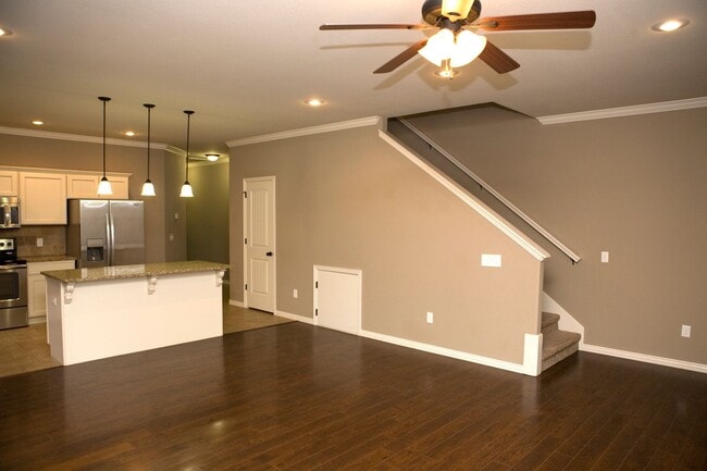 Building Photo - Available Now! 4-Bedroom, 3.5-Bathroom Hom...