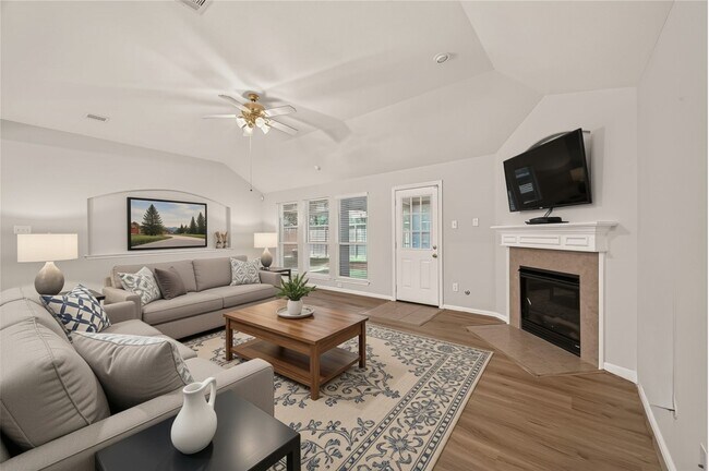 Building Photo - 4823 Grand Chateau Ln