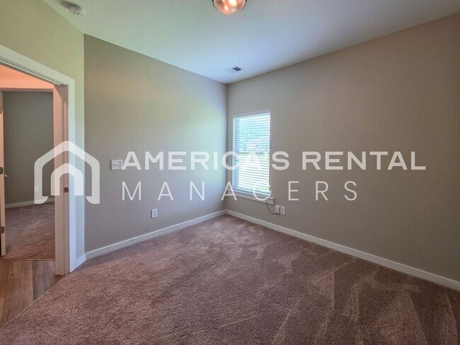 Building Photo - DEPOSIT PENDING!!! - Four Bedroom, Modern Home for Rent in Eastaboga - Available NOW!
