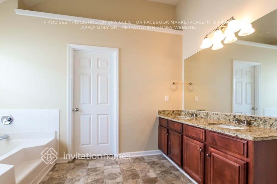 Building Photo - 7062 Cavender Dr SW