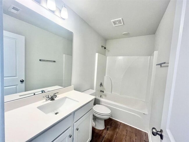 Building Photo - 5129 Sidney Sq Dr