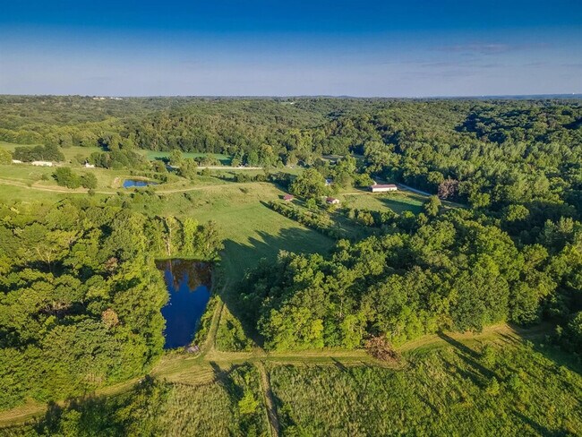 Building Photo - 20200 S Jemerson Creek Rd