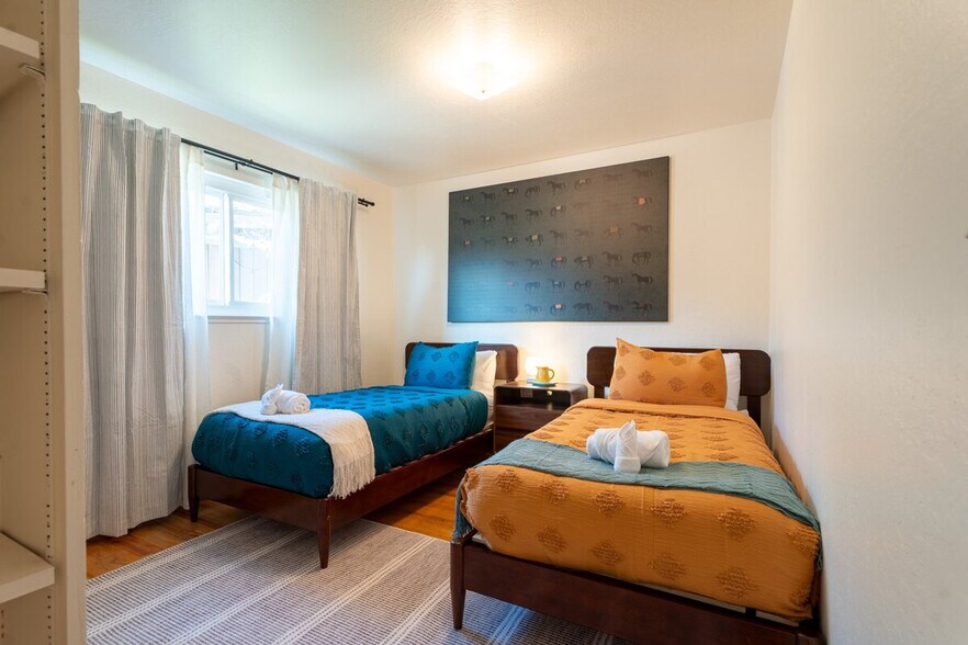 Building Photo - 771 Century Dr