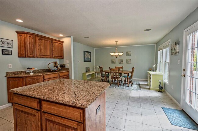 Building Photo - 134 Chapel Harbor Dr