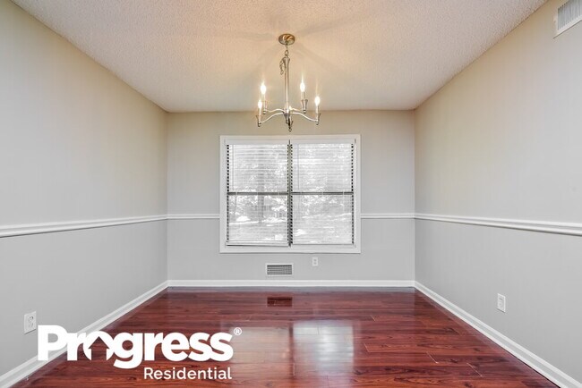 Building Photo - 507 Allana Ct